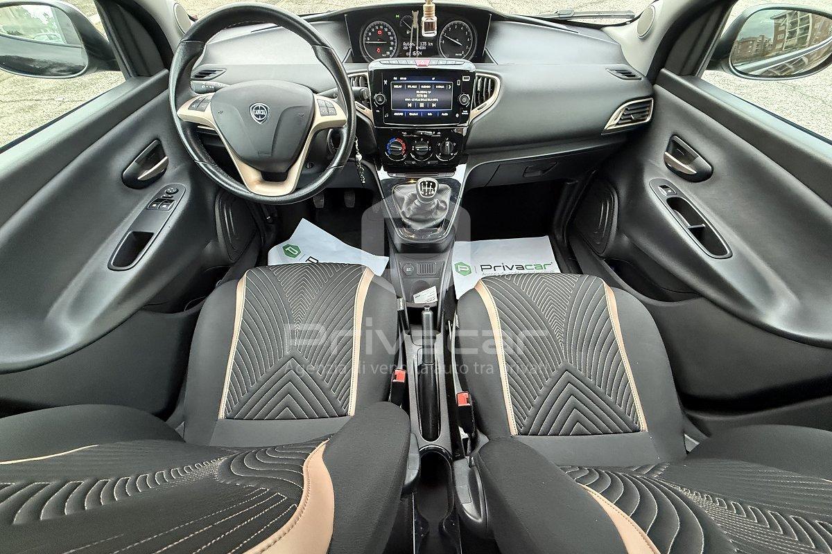 LANCIA Ypsilon 1.0 FireFly 5 porte S&S Hybrid Ecochic A. Ferretti