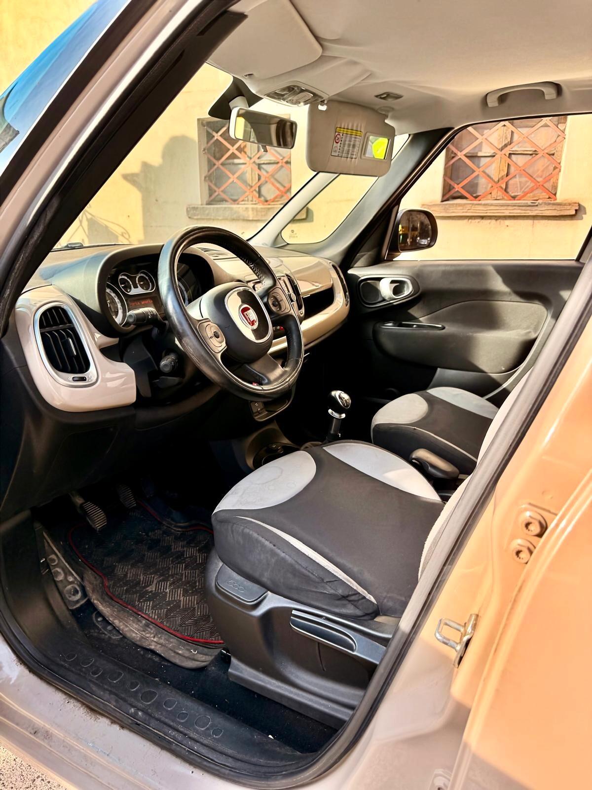 Fiat 500L 0.9 TwinAir Turbo Natural Power Lounge