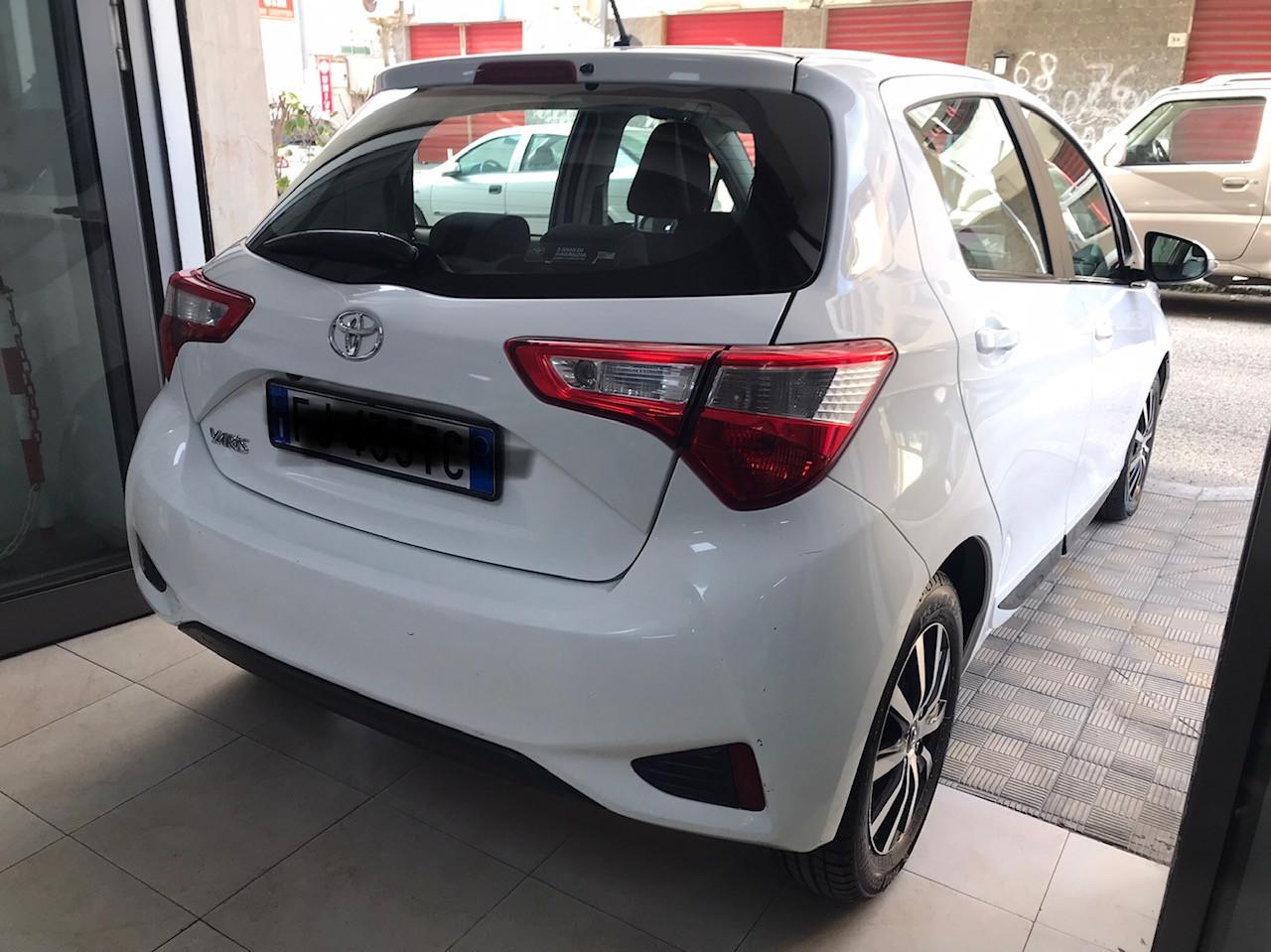 Toyota Yaris 1.4 D-4D 5 porte Lounge