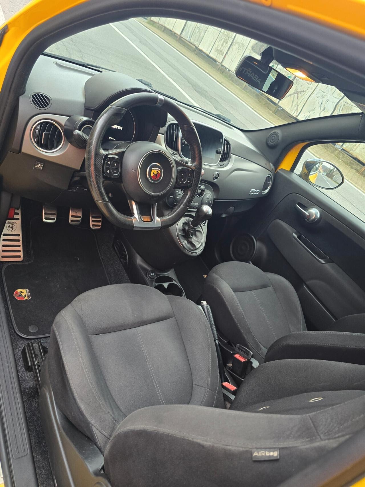 Abarth 595 1.4 Turbo T-Jet 160 CV Pista