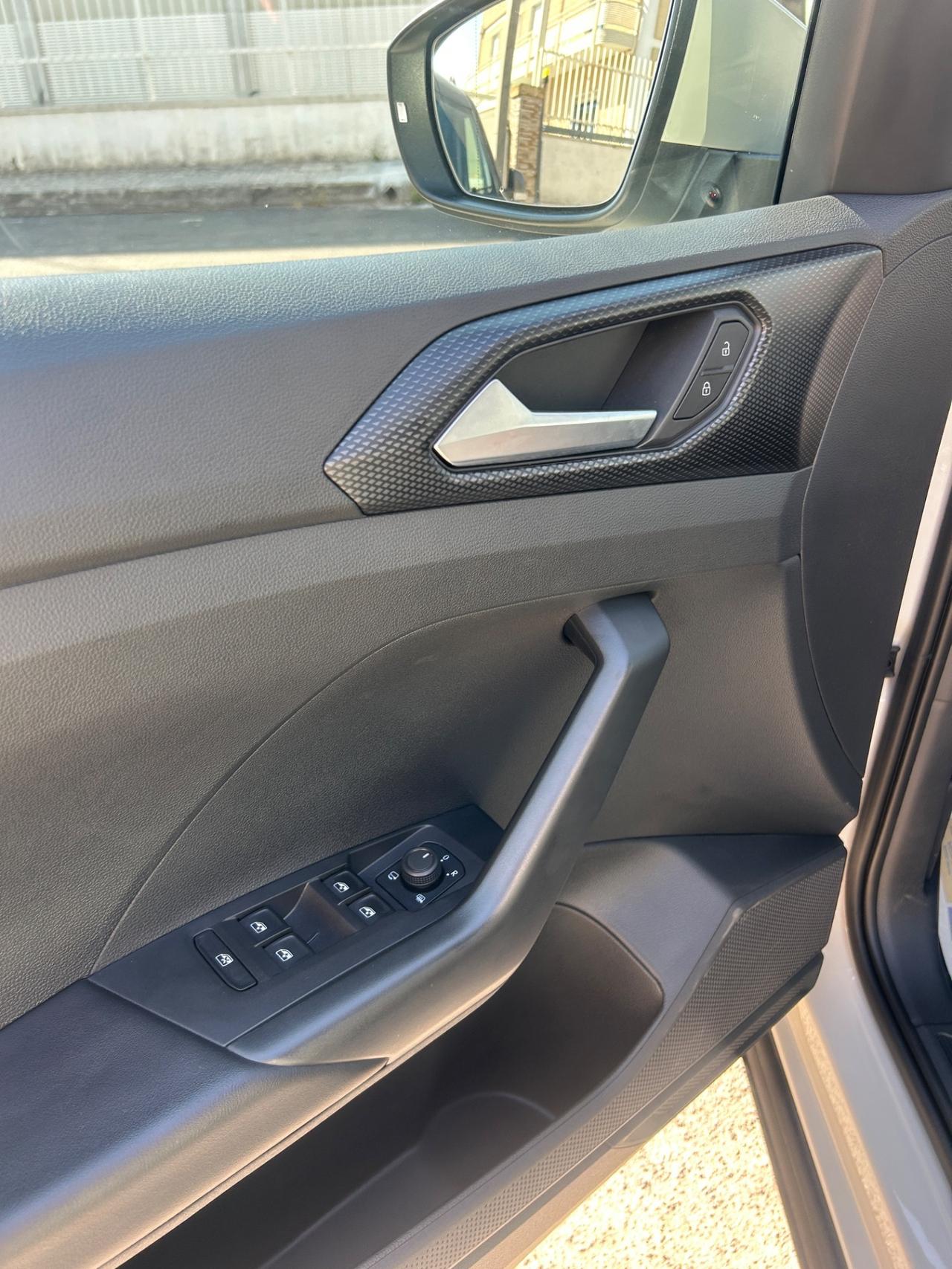 Volkswagen T-Cross 1.0 TSI-2024 !!8.000KM!! --NUOVA--