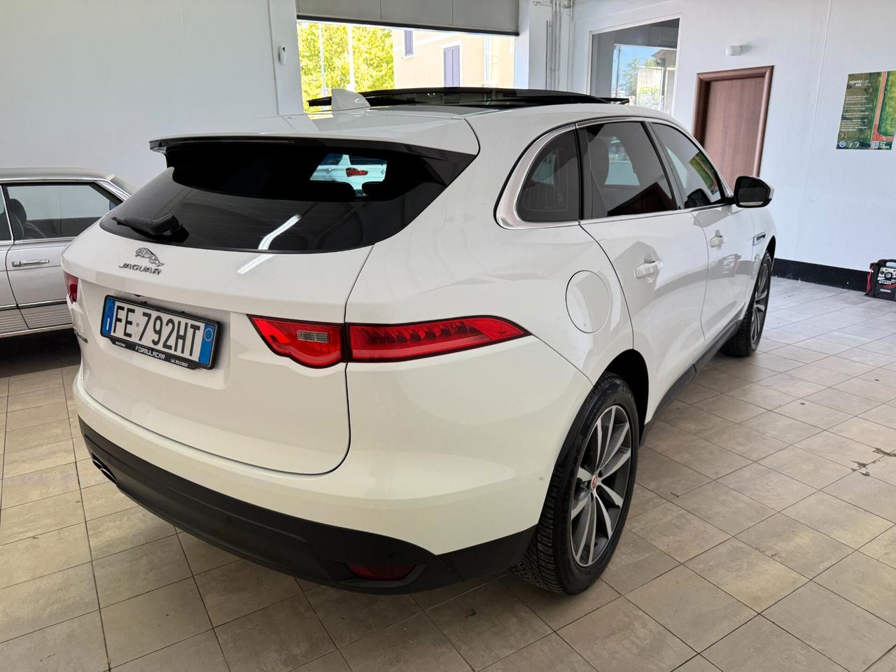 Jaguar XF 2016 2.0 D 180 CV AWD aut. Portfolio TETTO