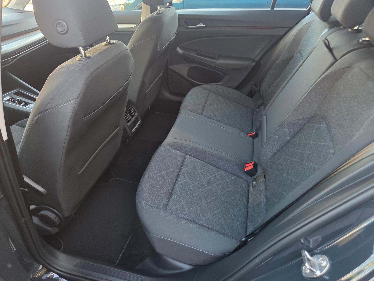 Volkswagen Golf Variant 2.0 TDI SCR DSG Life