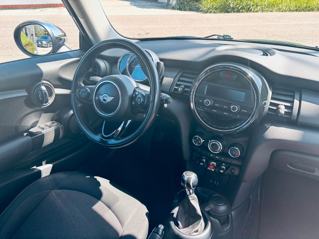 Mini 1.5 One D Business XL