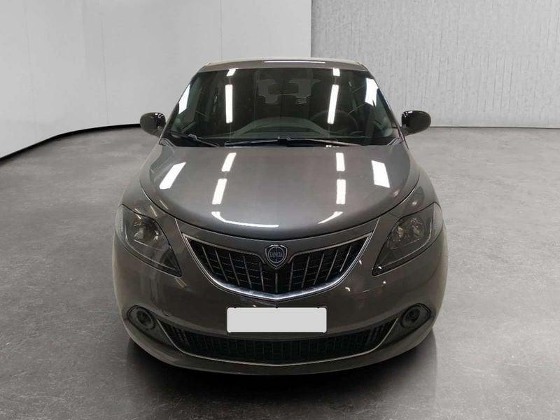 Lancia Ypsilon 1.0 firefly hybrid Platino s&s 70cv