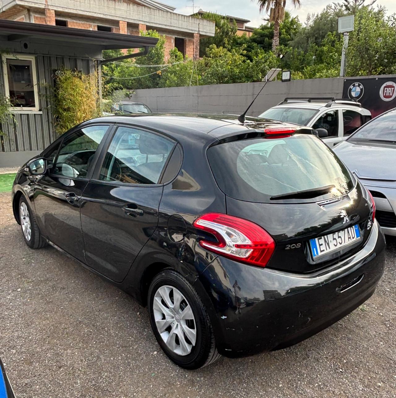 Peugeot 208 1.4 HDi 68 CV 5 porte Active