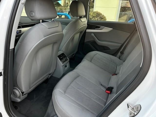 Audi A4 Avant 40 TDI quattro S tronic