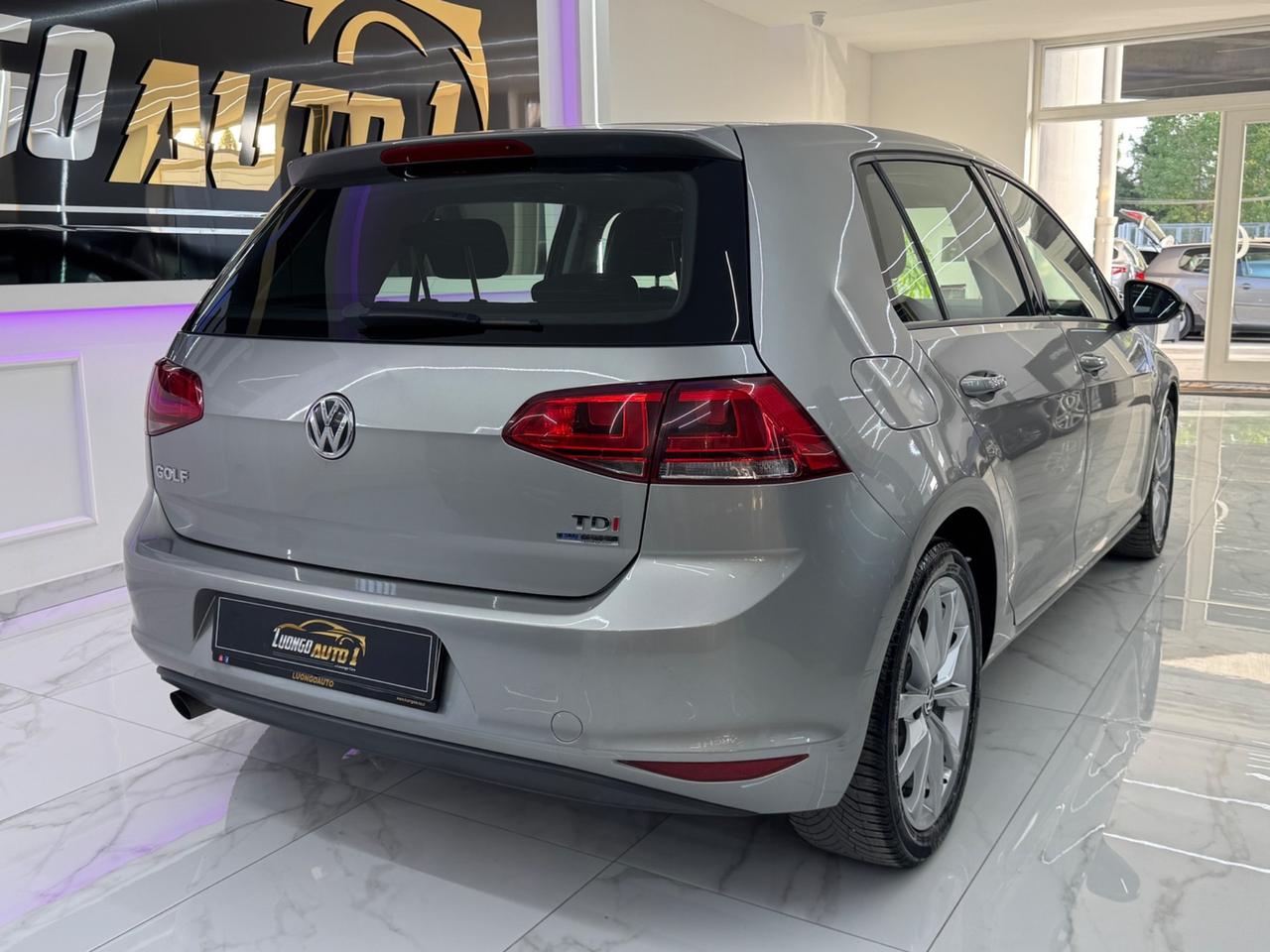 Volkswagen Golf 1.6 TDI DSG Highline BlueMotion Technology