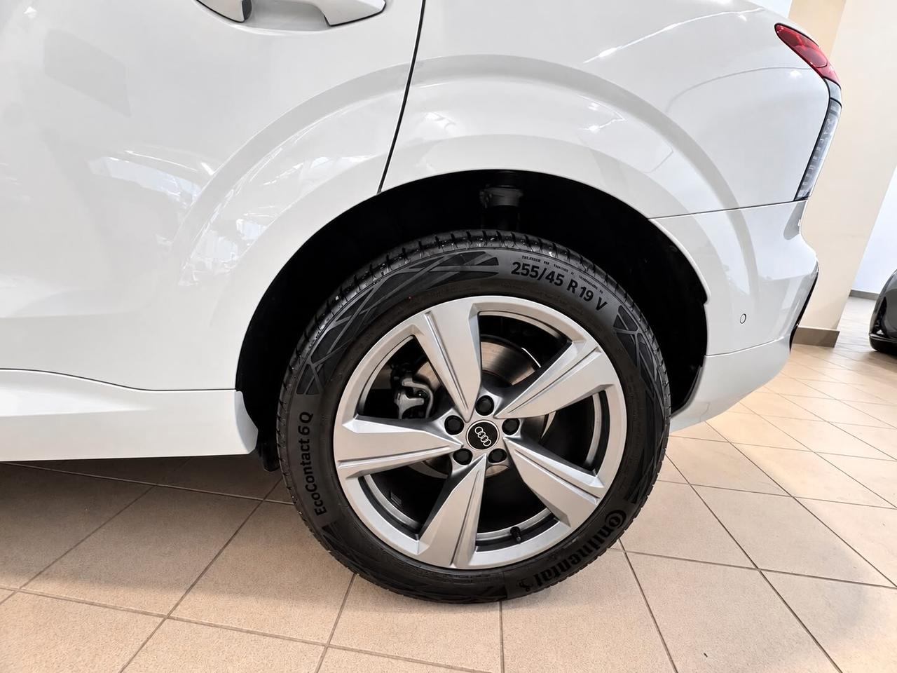 Audi Q3 TDI 110 kW S tronic Line edition