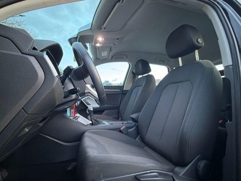 Audi Q3 Q3 35 TDI S tronic Business Advanced