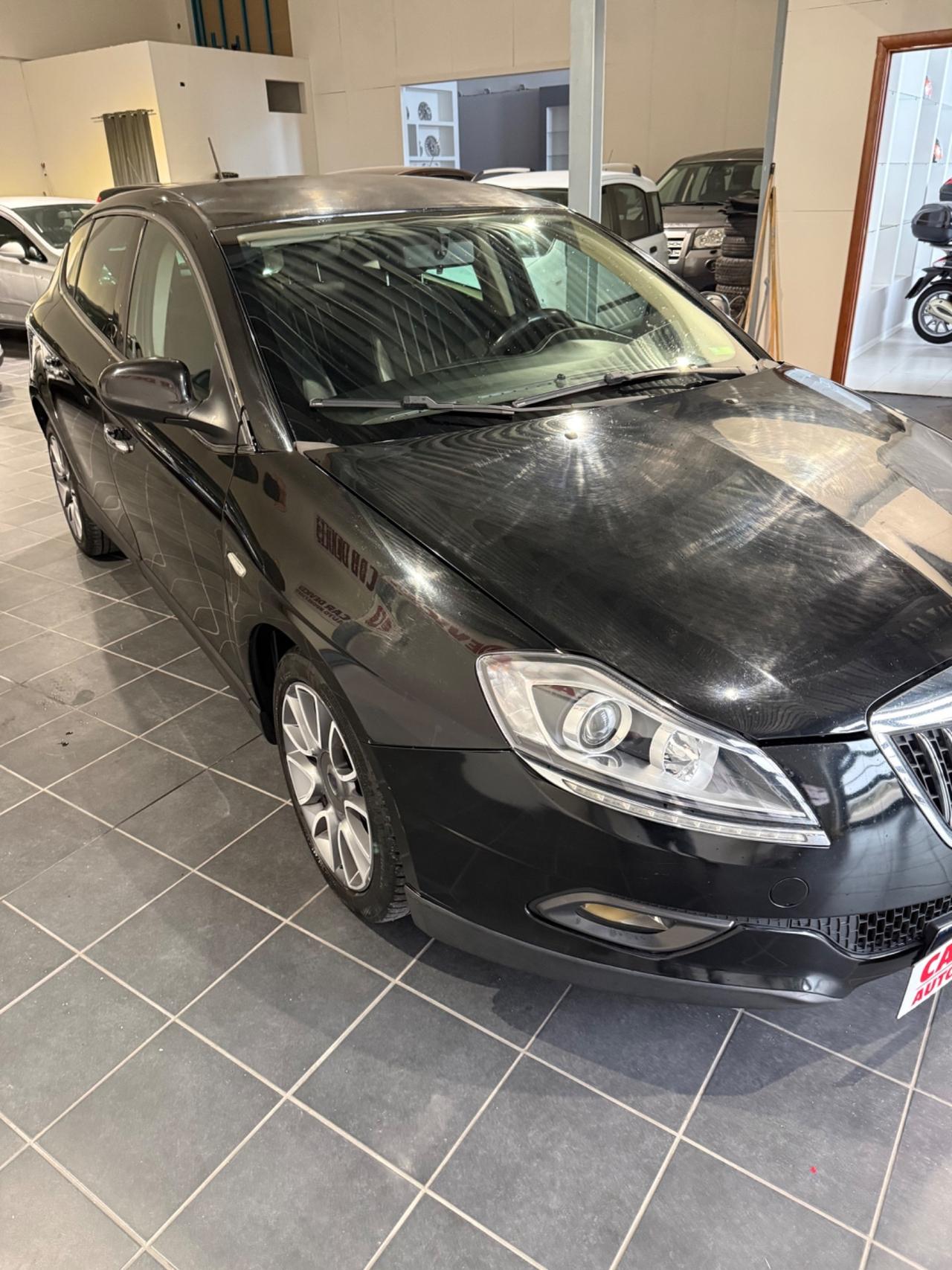 Lancia Delta 1.6 MJT DPF Oro