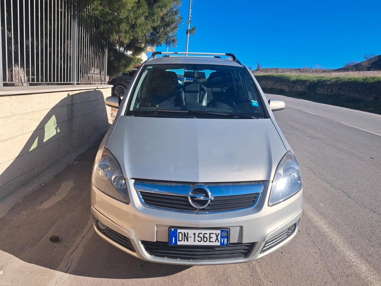 Opel Zafira 1.9 CDTI 120CV Cosmo- 7 POSTI