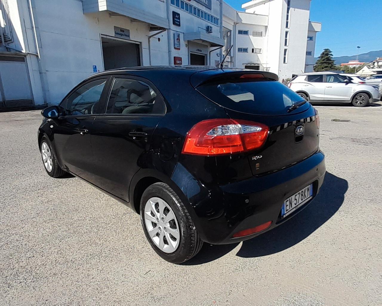 Kia Rio 1.4 CRDi WGT 5p. EX