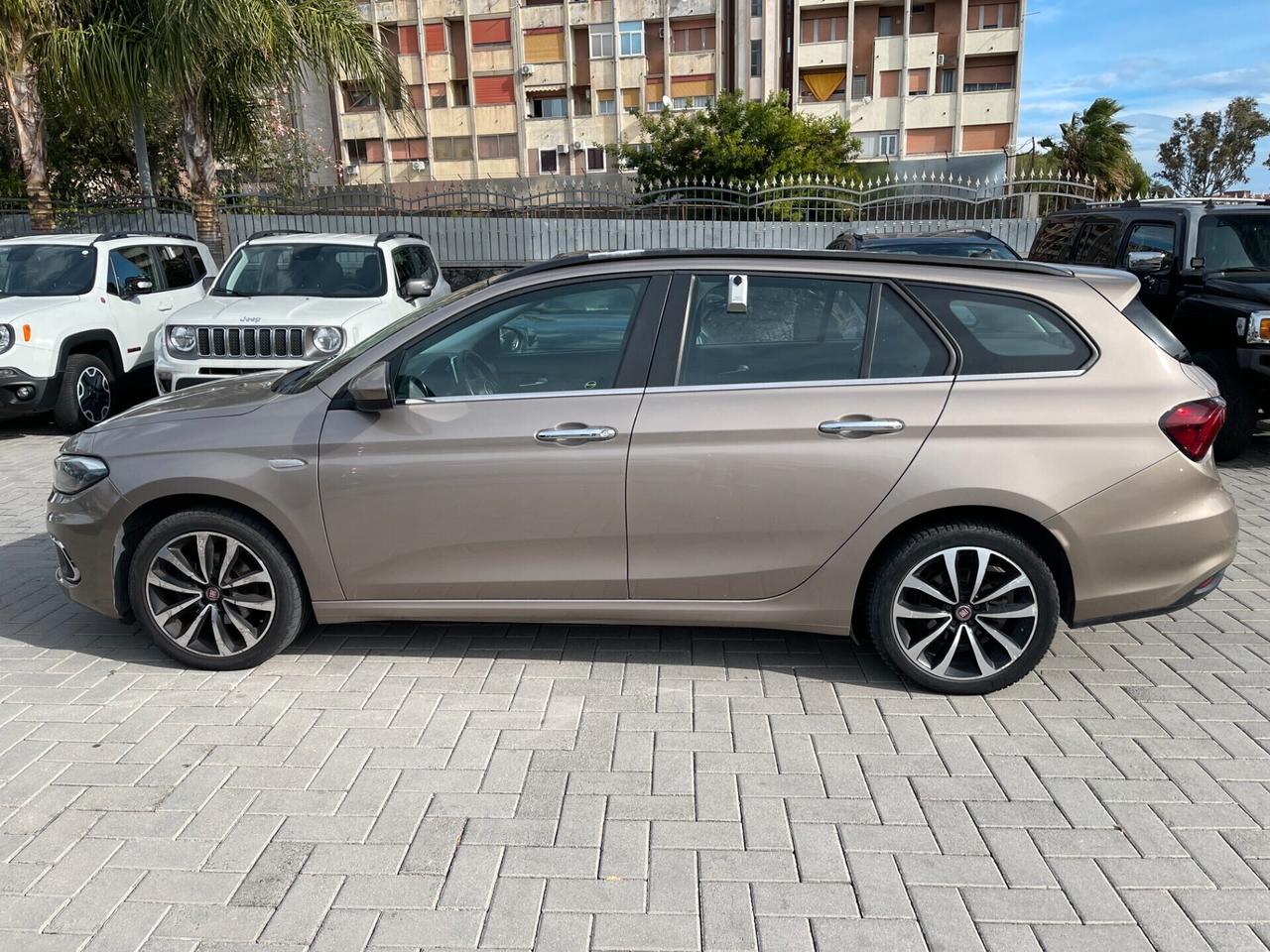 Fiat Tipo 1.6 Mjt S&S SW Lounge