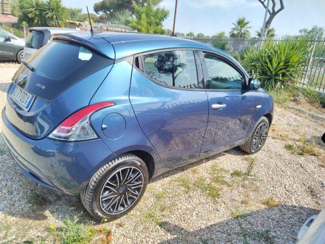 LANCIA Ypsilon 1.0 FireFly 5 porte S&S Hybrid Gold