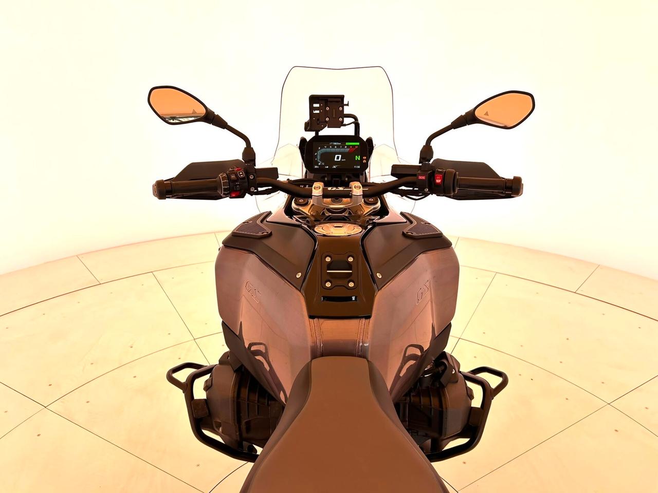 Bmw R 1300 GS Adventure triple black #TRIS BORSE