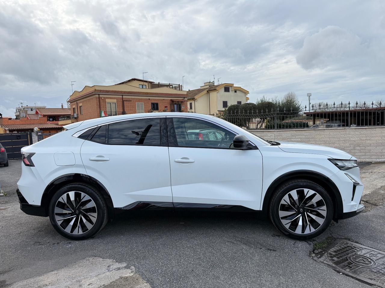 Renault Rafale 1.2 e-Tech full hybrid Techno 200cv