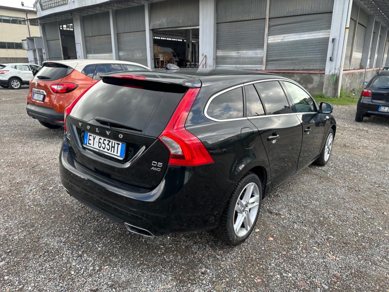 Volvo V60 D5 Geartronic Summum