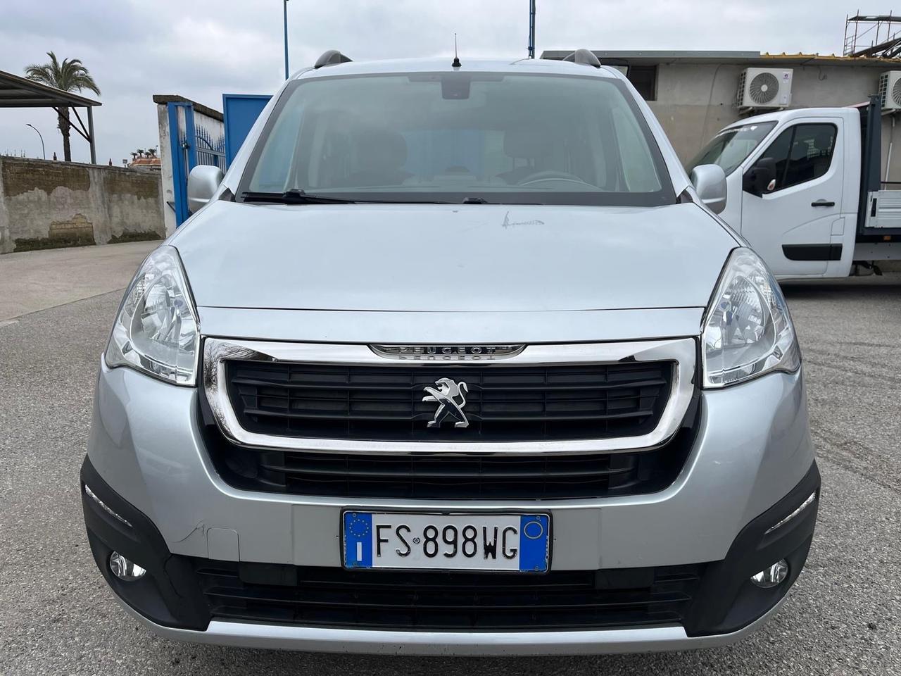 Peugeot Partner tepee 5P/autoc-1.6 hdi-2019