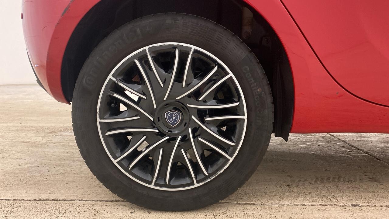 Lancia Ypsilon 1.2 69 CV 5 porte Gold KM 29500