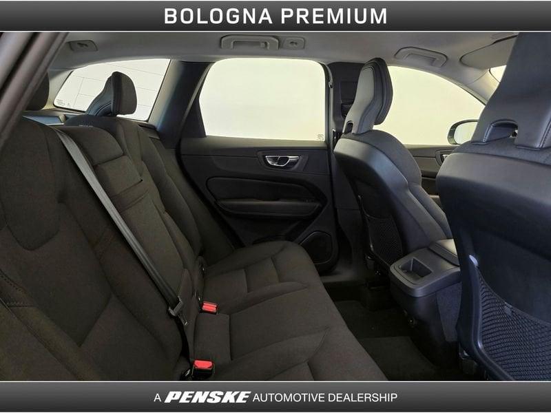 Volvo XC60 B4 (d) AWD Geartronic Momentum Pro