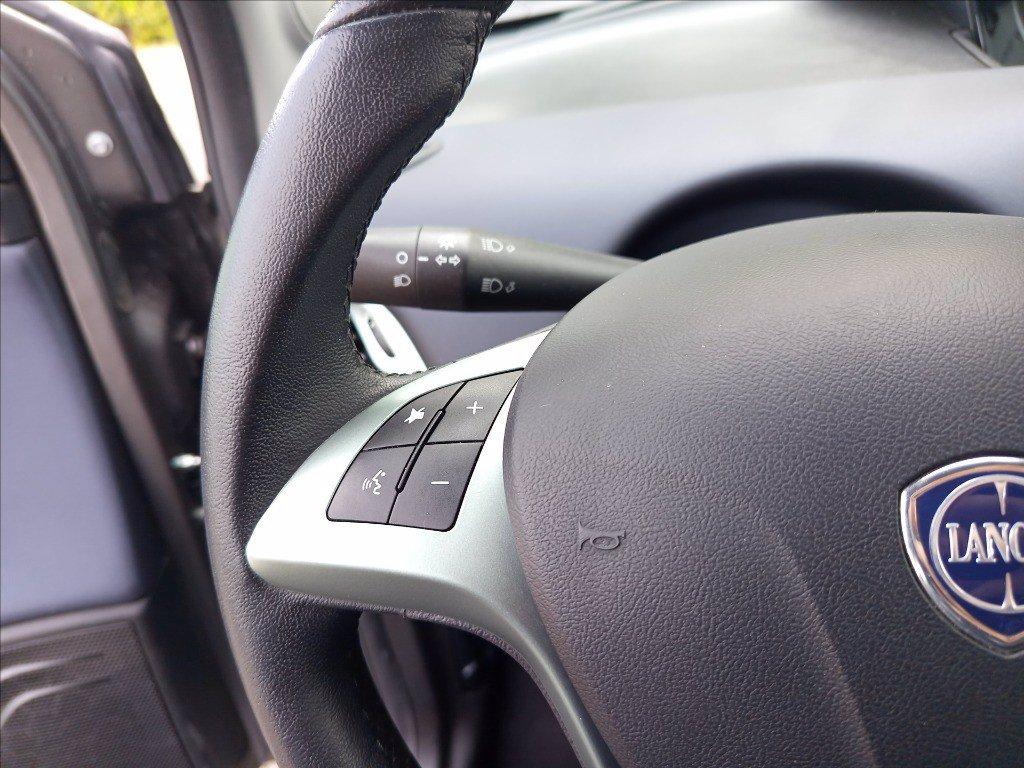 LANCIA Ypsilon 1.0 firefly hybrid Gold Plus s&s 70cv 5p.ti del 2024