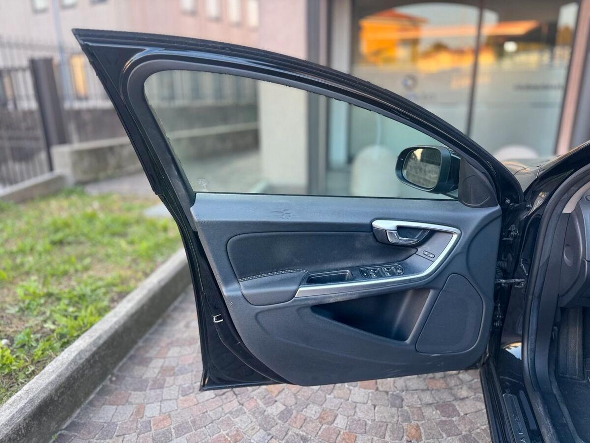 Volvo V60 1.6 D2 Kinetic