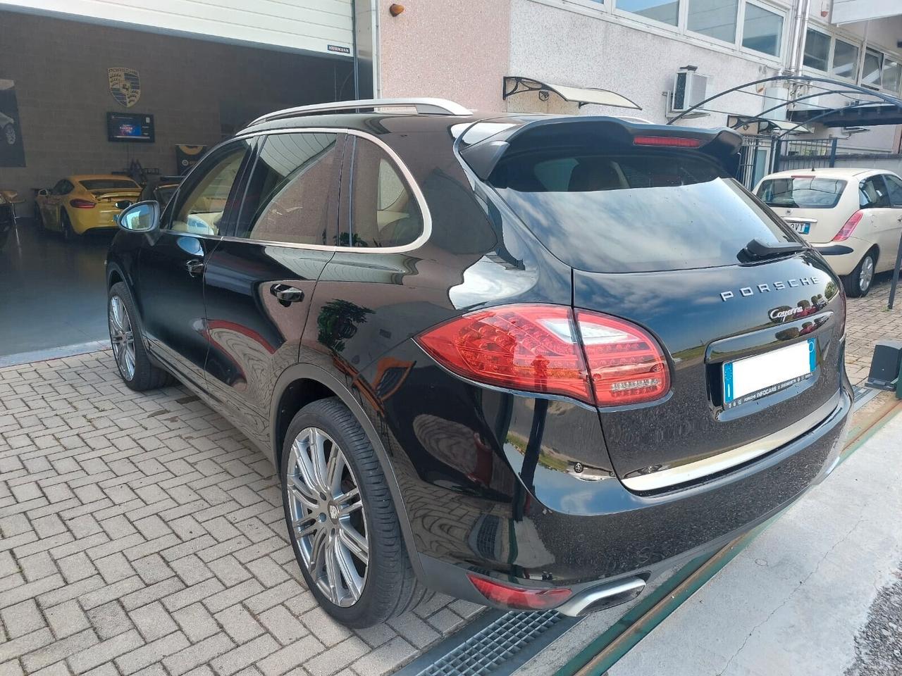 PORSCHE CAYENNE 3.0 V6 TDI 245cv CRHONO SPORT !!!