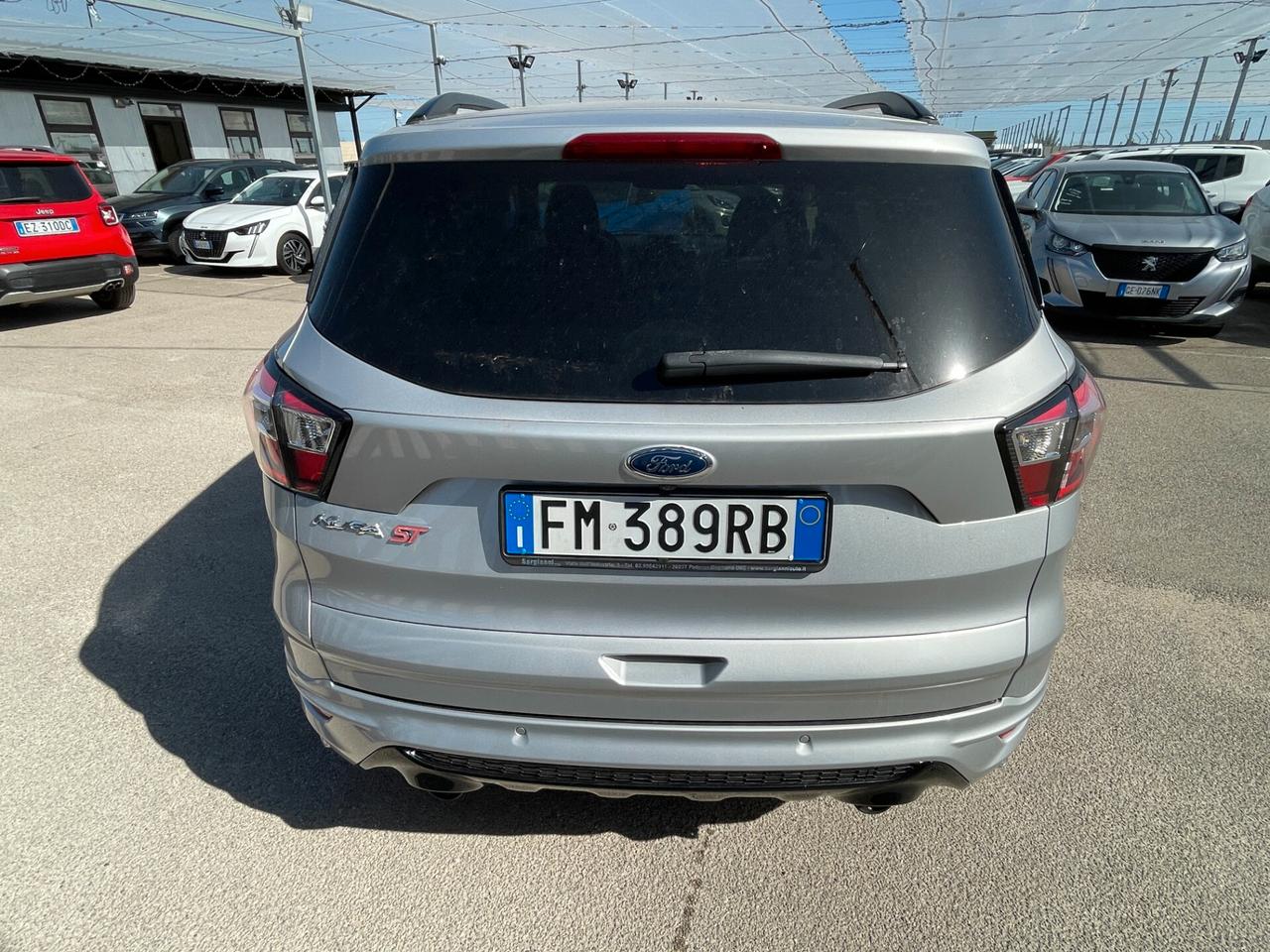 Ford Kuga 1.5 TDCI 120 CV 2WD Powershift ST-Line-NAVIGATORE-RETROCAMERA