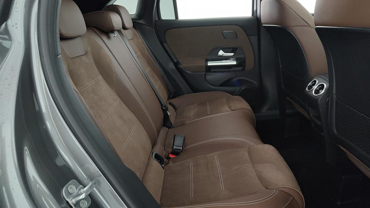 Mercedes-Benz GLA 200 d automatic