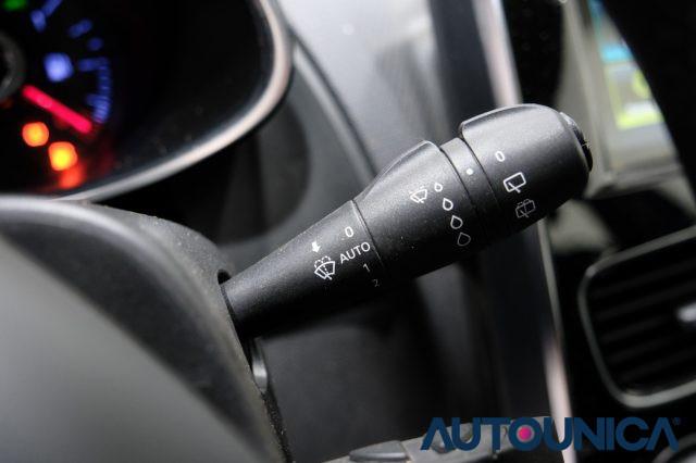 RENAULT Clio TCe 12V 75 CV 5 PORTE MOSCHINO ZEN FULL LED