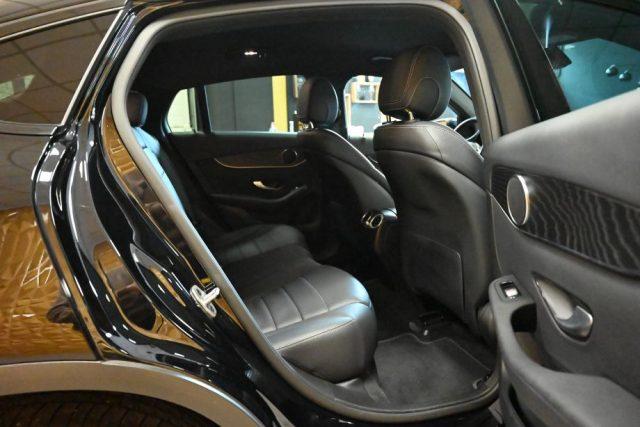 MERCEDES-BENZ GLC 220 d COUPE 4MATIC EXCLUSIVE SPORT 9G-T.PED.19"CAMFULL