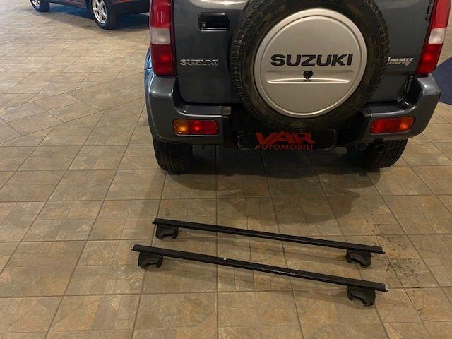 SUZUKI Jimny 1.3i 16V cat 4WD "NEOPATENTATI"
