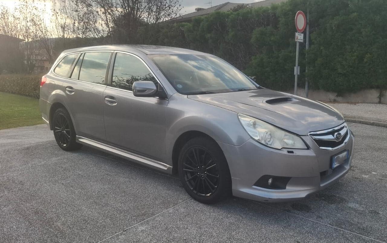 Subaru Legacy 2.0D SW Trend