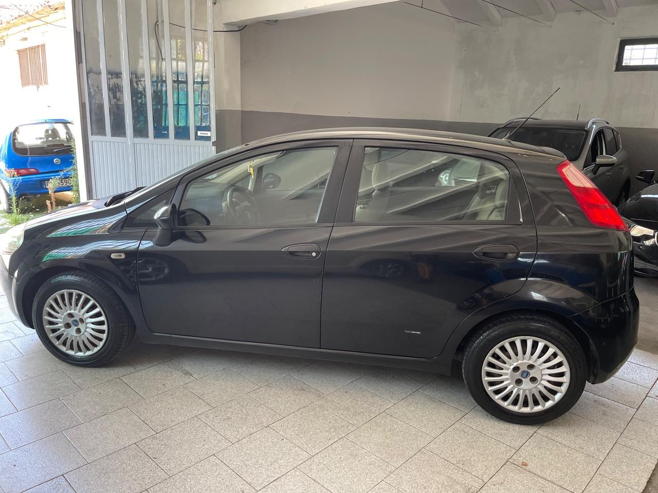 Fiat Grande Punto 1.3 MJT 75 CV 5 porte Active