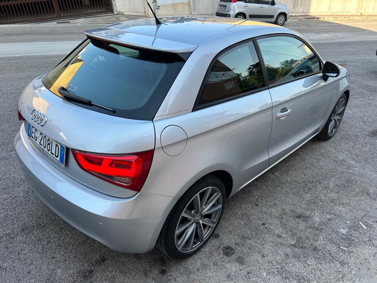 Audi A1 1.2 TFSI Ambition solo 71000 km !!!!