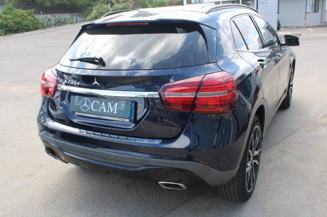 MERCEDES-BENZ GLA 200 d Automatic Sport