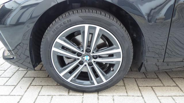 BMW 118 d 5p. Business Advantage