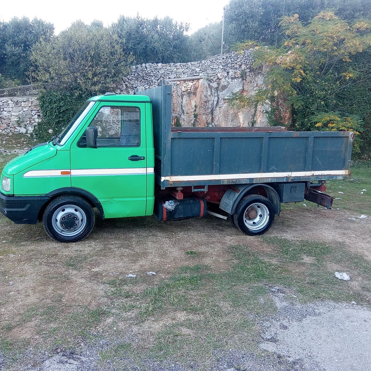 Iveco Daily 35 8 ribaltabile
