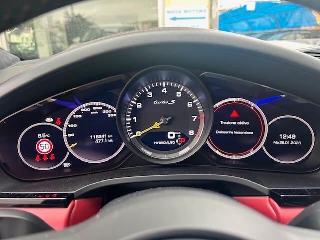 Porsche Cayenne Coupé 4.0 V8 Turbo S E-Hybrid