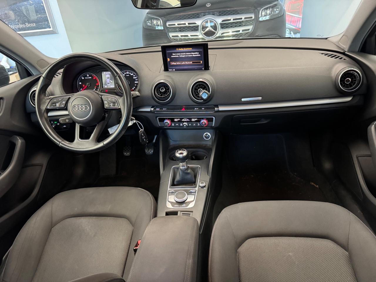 Audi A3 Sedan 30 TDI Admired