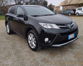 Toyota RAV 4 RAV4 2.2 D-4D 4WD Lounge