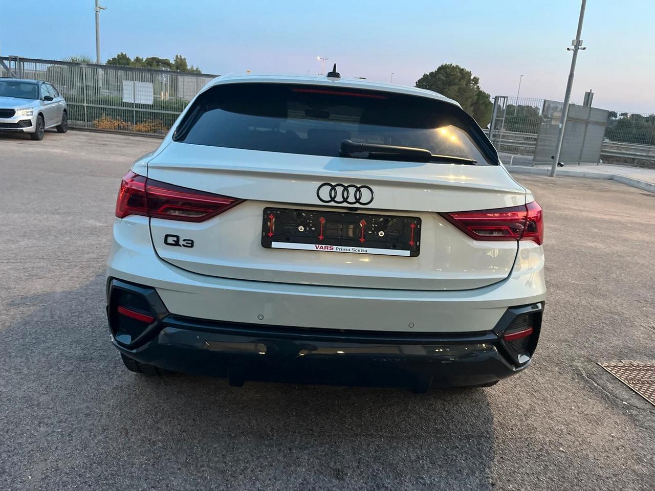 Audi Q3 35 TDI S tronic line edition