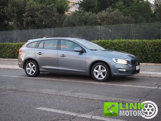 VOLVO V60 D2 Geartronic Kinetic
