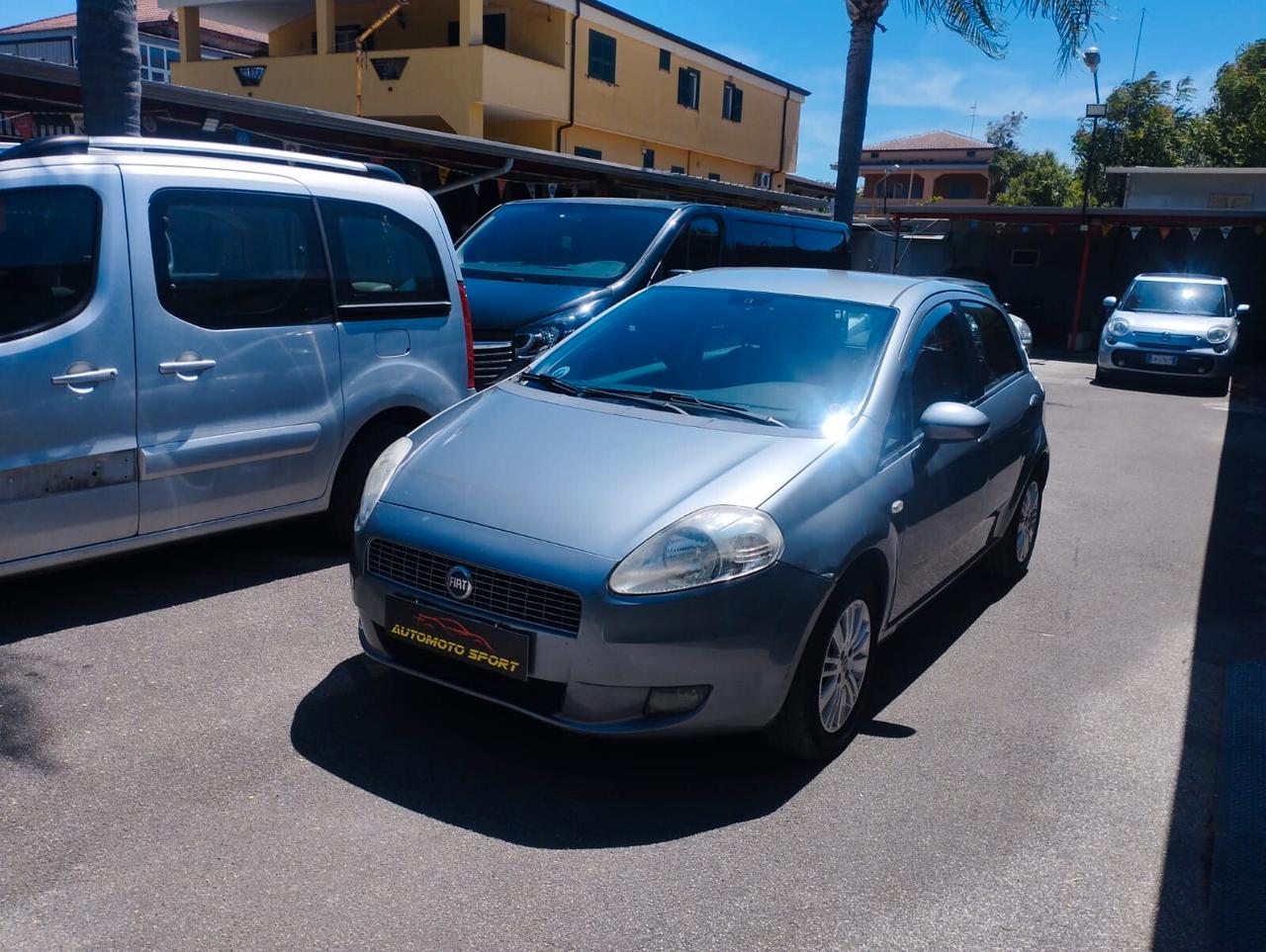 Fiat Grande Punto Grande Punto 1.3 MJT 90 CV 5 porte Dynamic