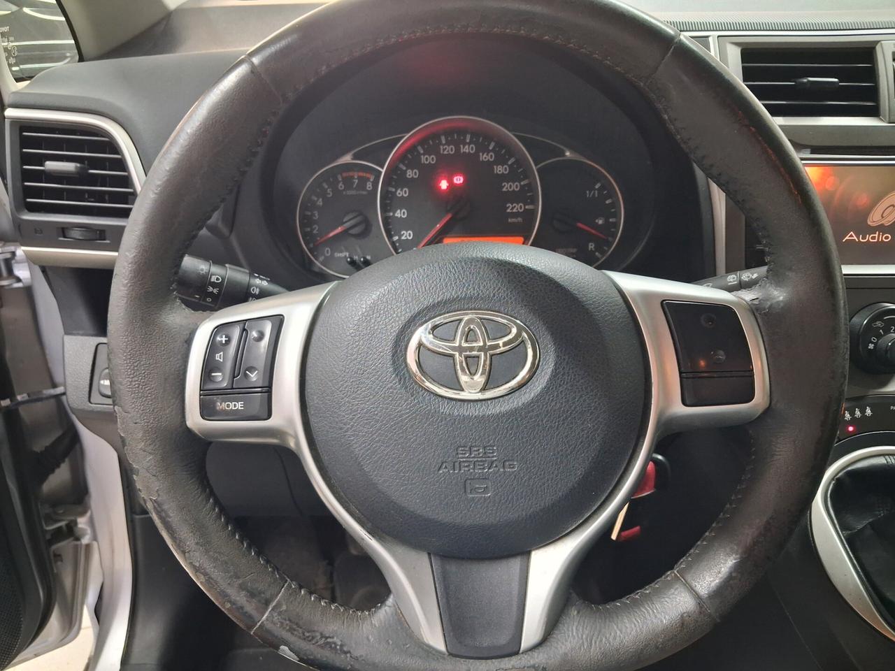 Toyota Verso-S 1.3 CVT Active