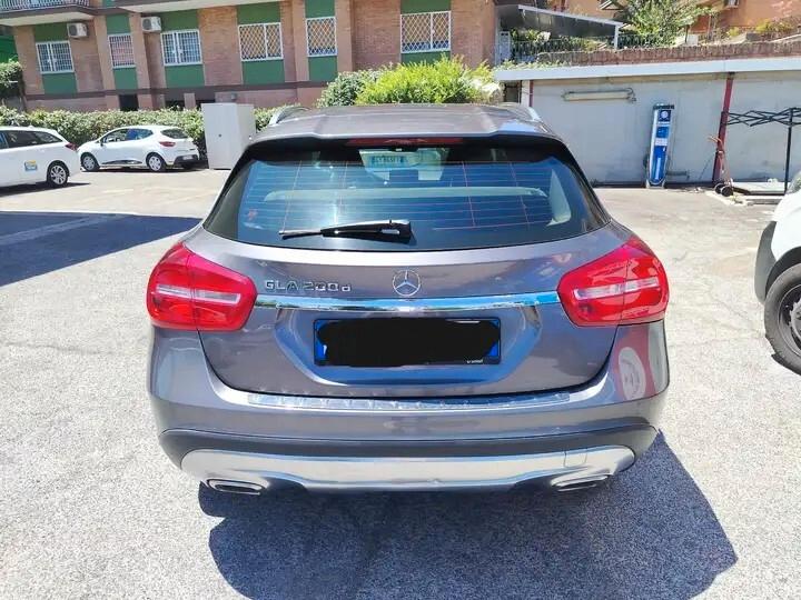 Mercedes-benz GLA 200 d Automatic Executive