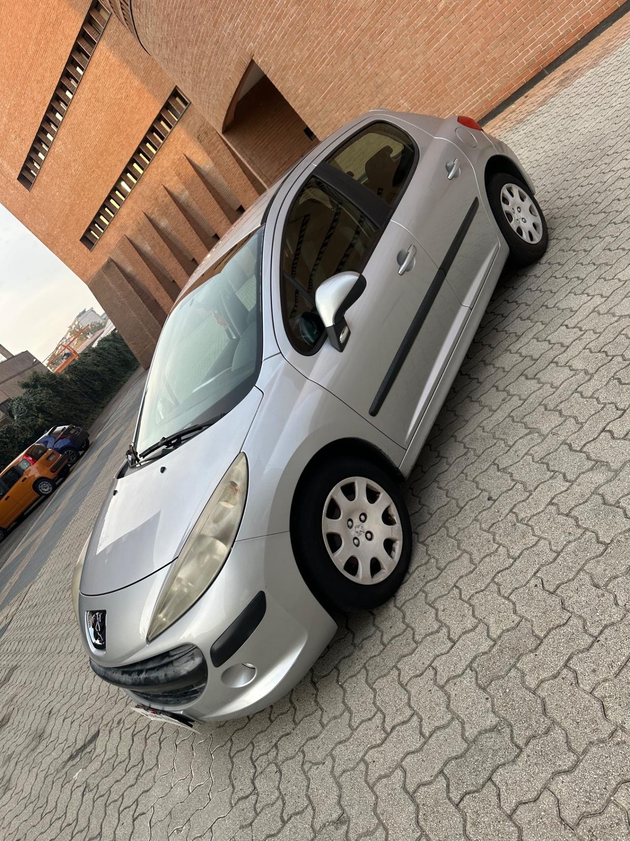 Peugeot 207 1.4 VTi 95CV 5p. Energie Sport