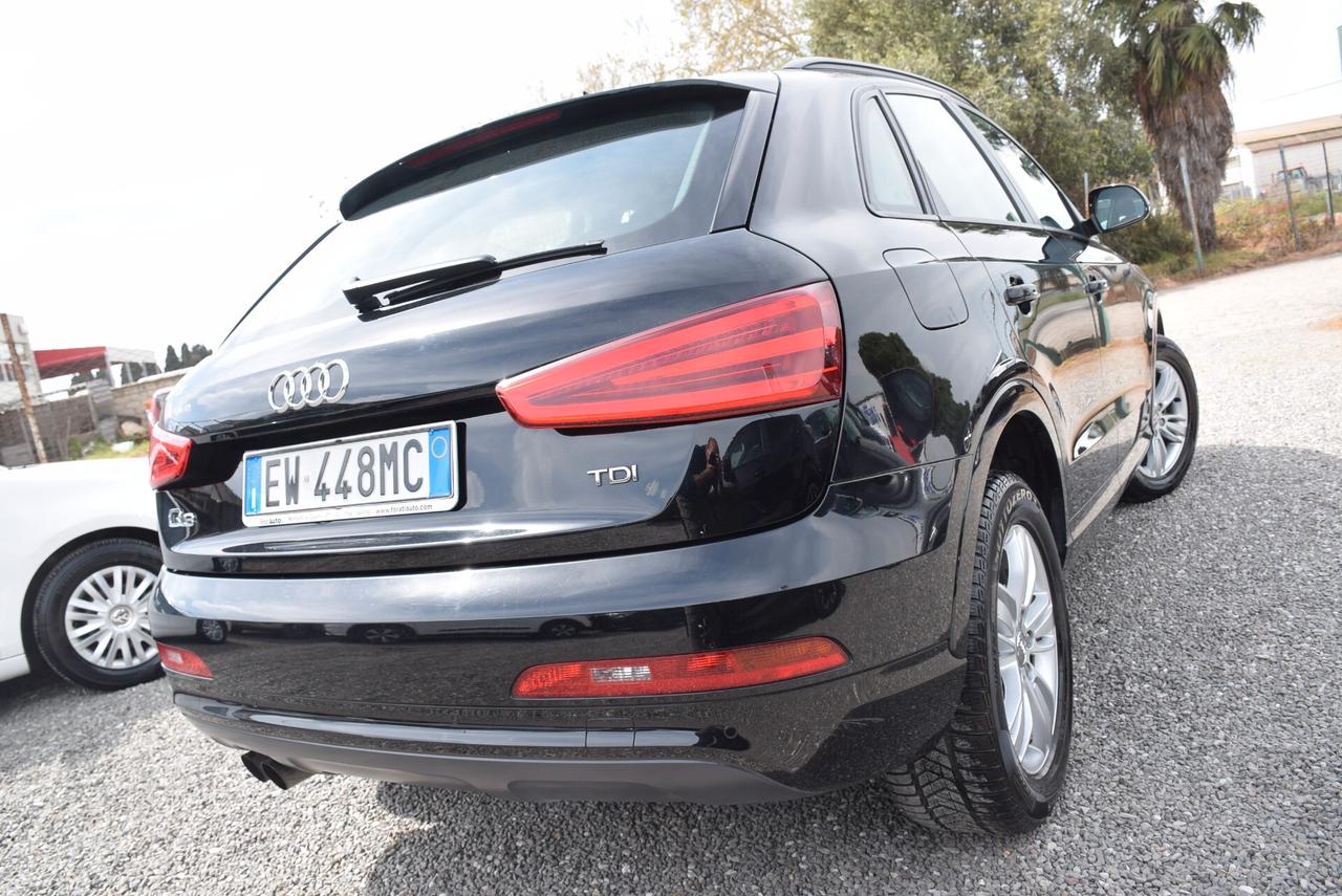 Audi Q3 2.0TDI 140CV 6M NAVI CRUISE SENSORI FULL
