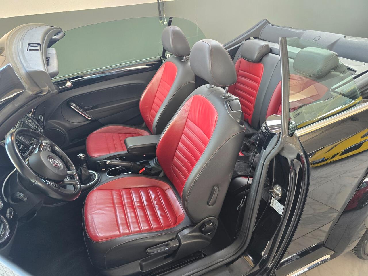 Volkswagen Maggiolino Cabrio 1.2 TSI Design 50 anniversario